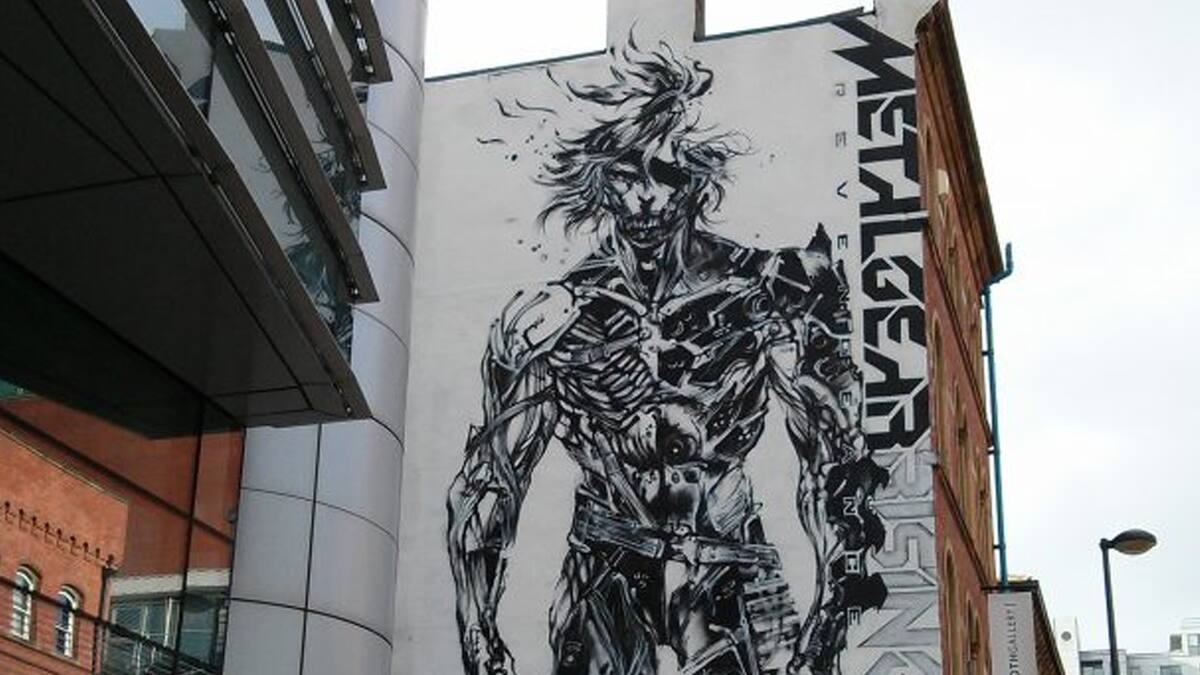 La ilustración de Raiden formó parte de la fachada de un edificio de Reino Unido