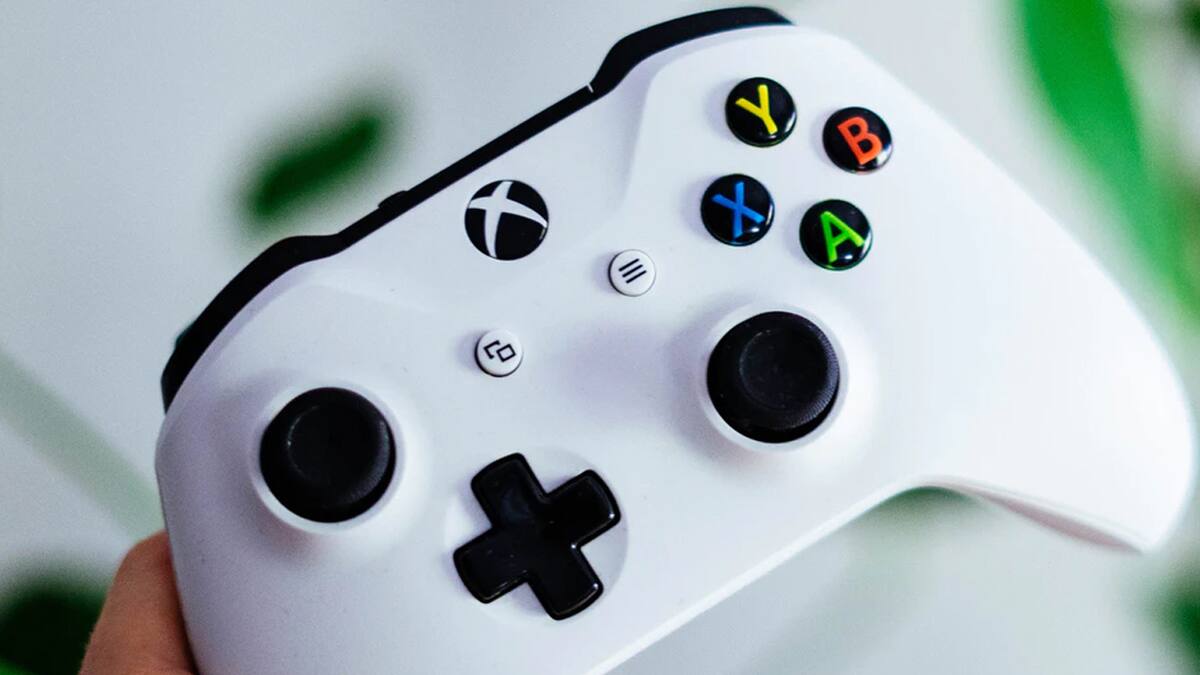 La imagen hace pensar a los fans que se trata de Lockhart, modelo económico de la nueva consola de Xbox