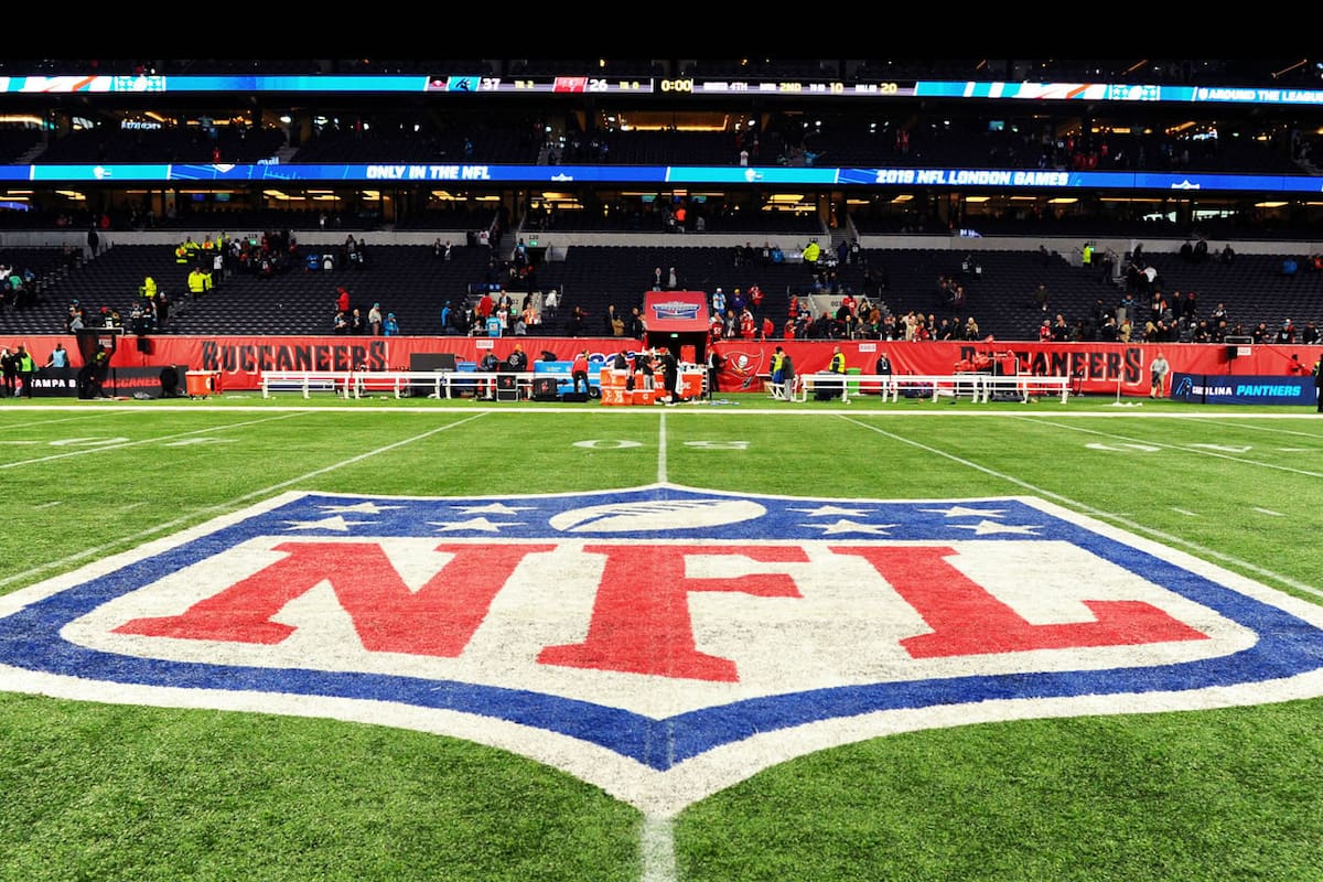 La NFL transmite su primer partido oficial en Twitch