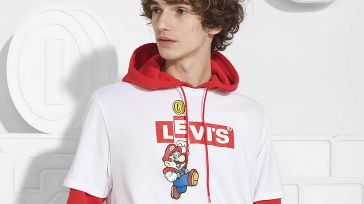 La línea de ropa incluye playeras, sudaderas y más