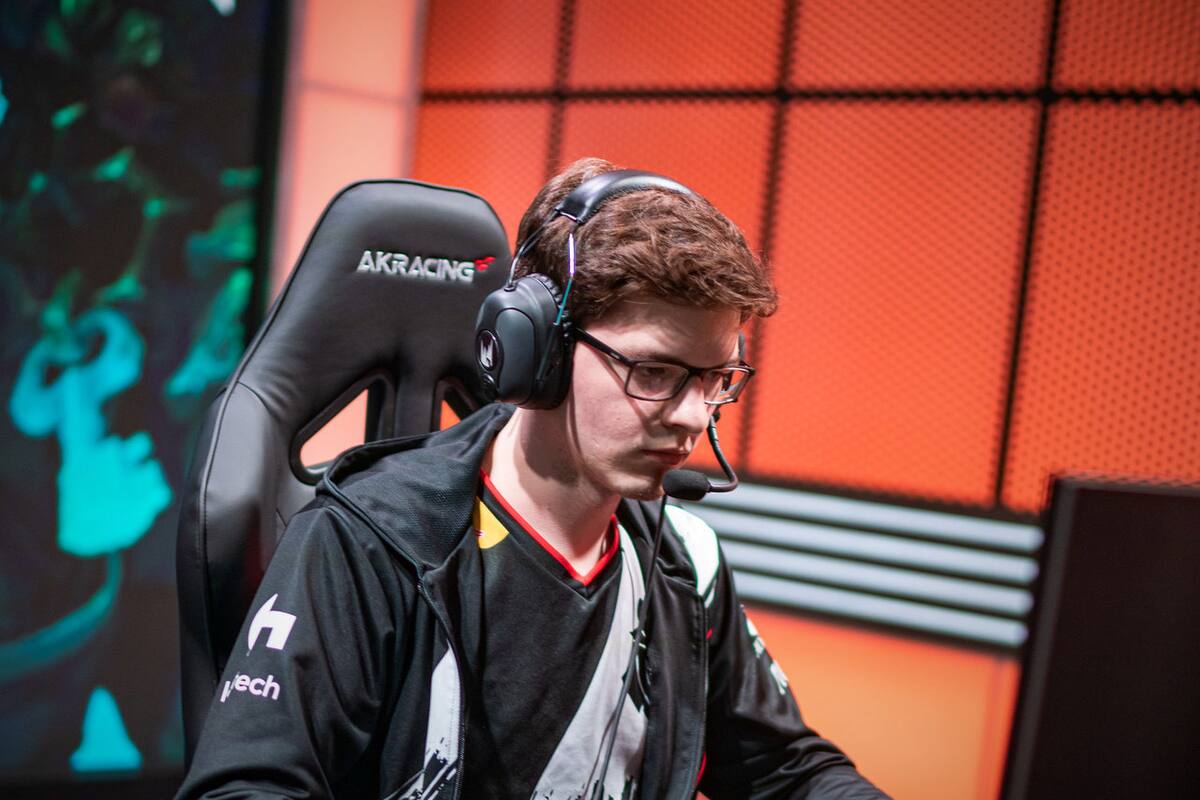 Mikyx se quedó sin equipo para la LEC 2022