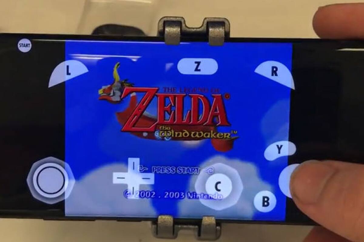 Usuario muestra juegos de GameCube corriendo en smartphone
