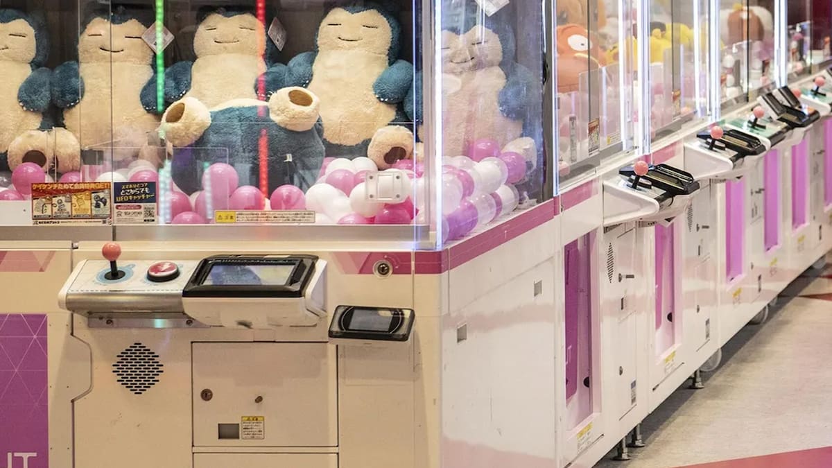 ¿La razón? El sujeto se enojó por perder en los juegos con grúas