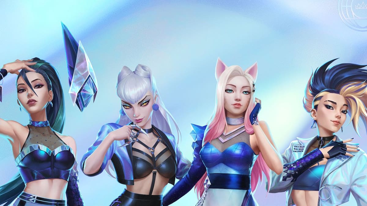 Las exitosas cantantes virtuales presentaron la portada de All Out