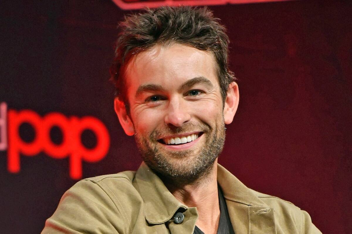 The Boys’ star Chace Crawford makes fun of his haters