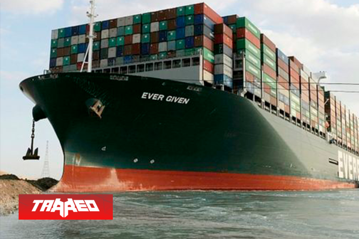 Atascamiento en canal de Suez agravaría escasez de componentes para PS5 y Xbox Series