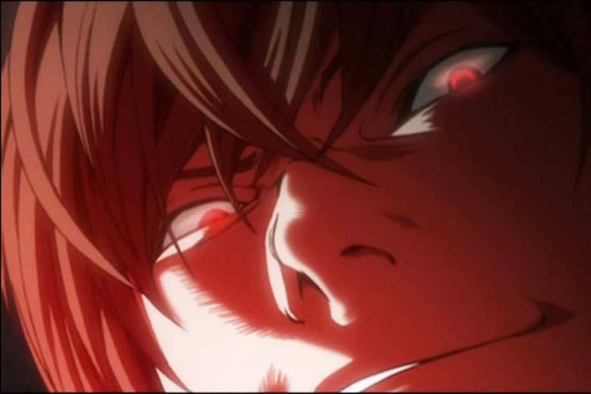 Profesor amenazó a estudiantes con poner sus nombres en una Death Note