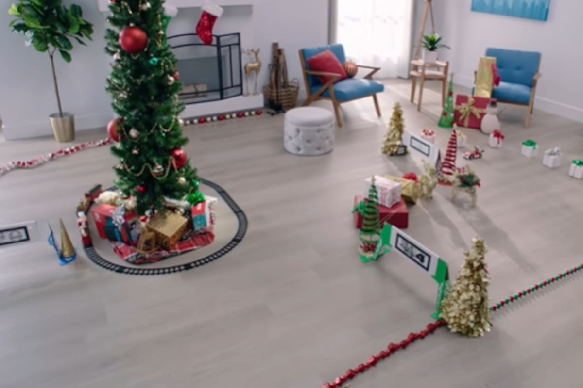 Mario Kart Live: Home Circuit - Tráiler "Carrera Navideña"