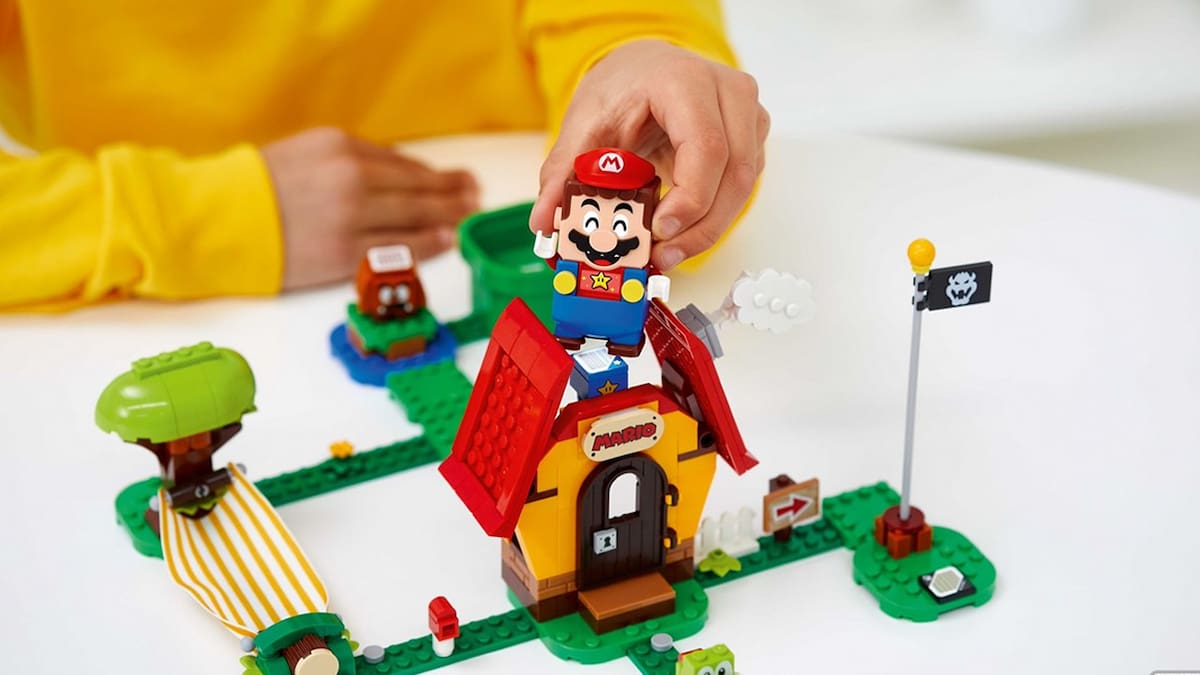 Modder convirtió la figura coleccionable en un peculiar mando