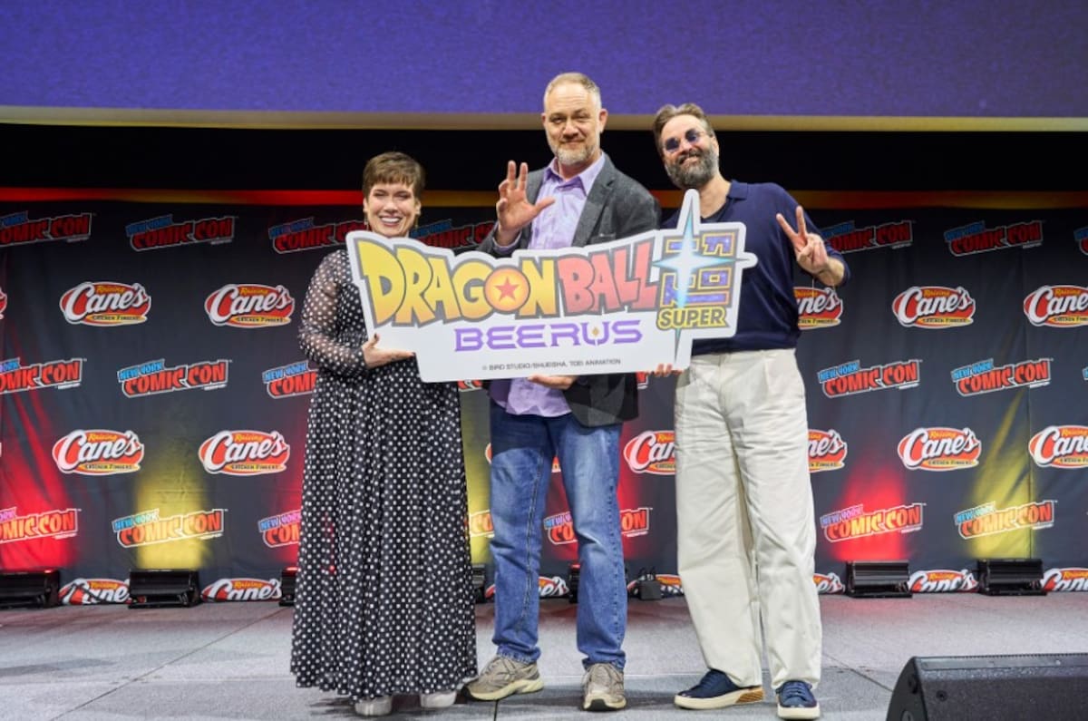 Monica Rial (Bulma), Jason Douglas (Bills) e Ian Sinclair (Whis