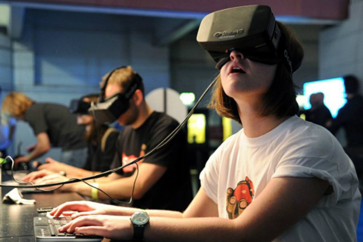 Ya puedes ver competiciones eSports a través de la realidad virtual