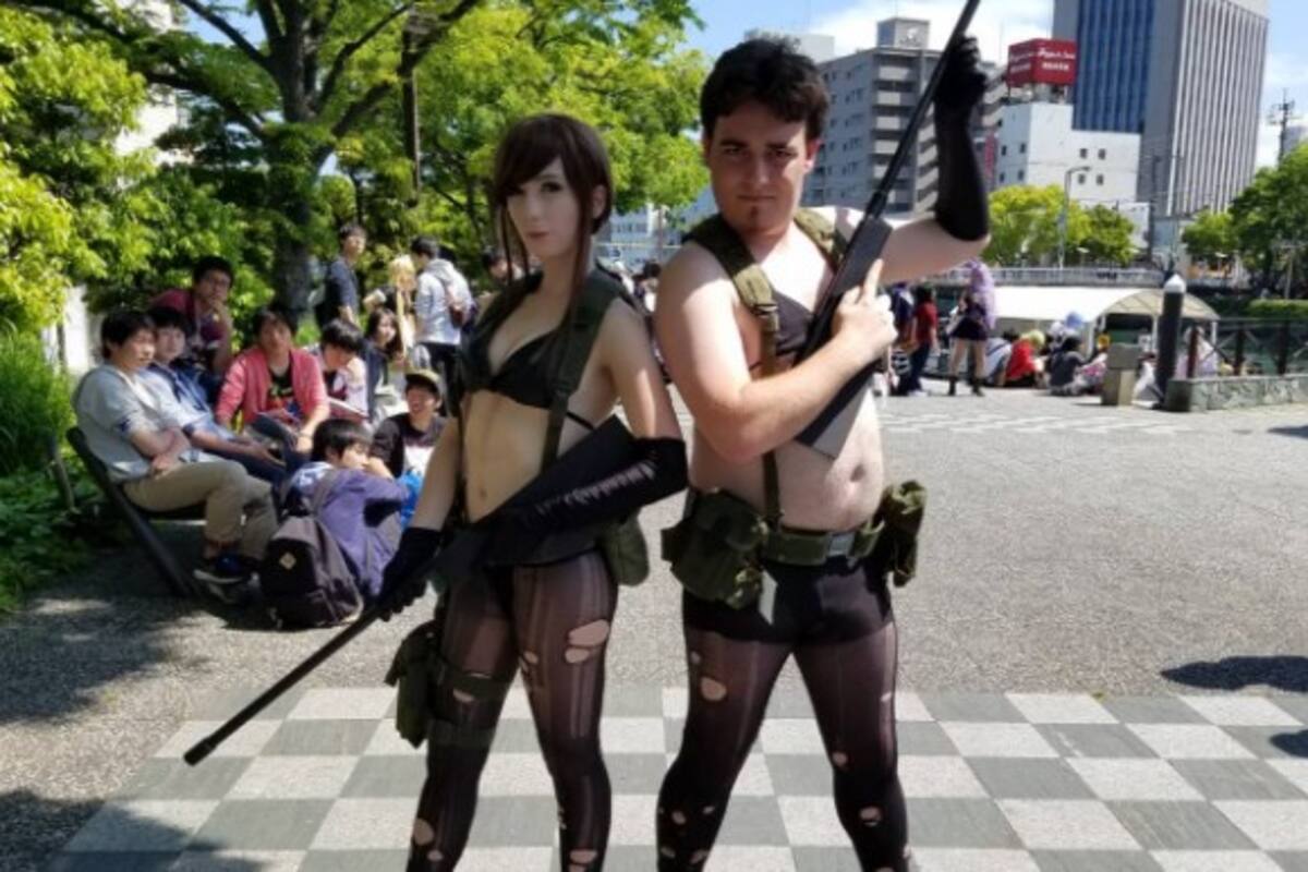 Fundador de Oculus Rift reaparece haciendo cosplay de Quiet de MGS V