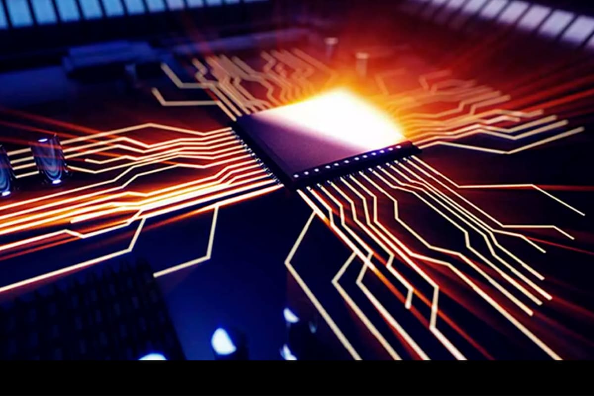 El CEO de Intel espera que la escasez de semiconductores siga hasta 2023