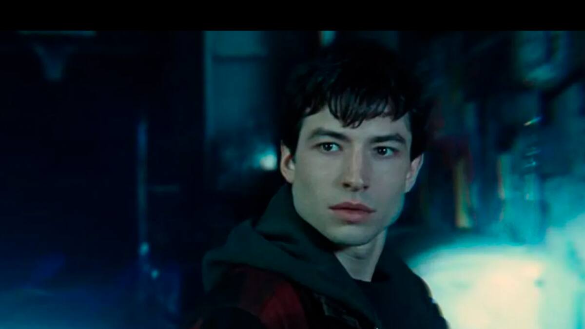 Parece que Ezra Miller es el más rápido en repetir sus errores