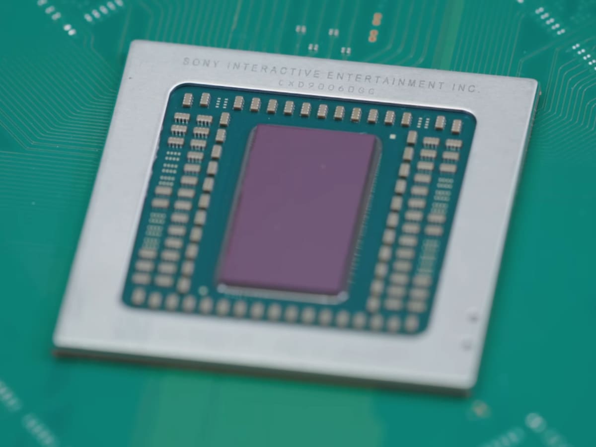 PlayStation chip