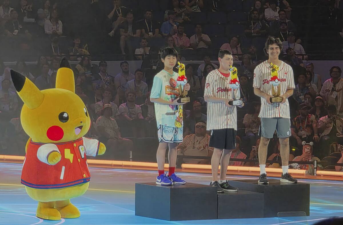 pokemon-tcg-campeones-1.jpg