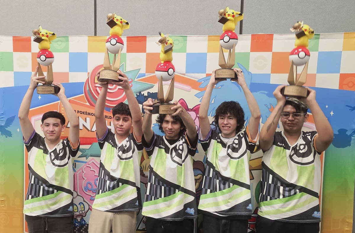 PokePeruTrofeo.jpg