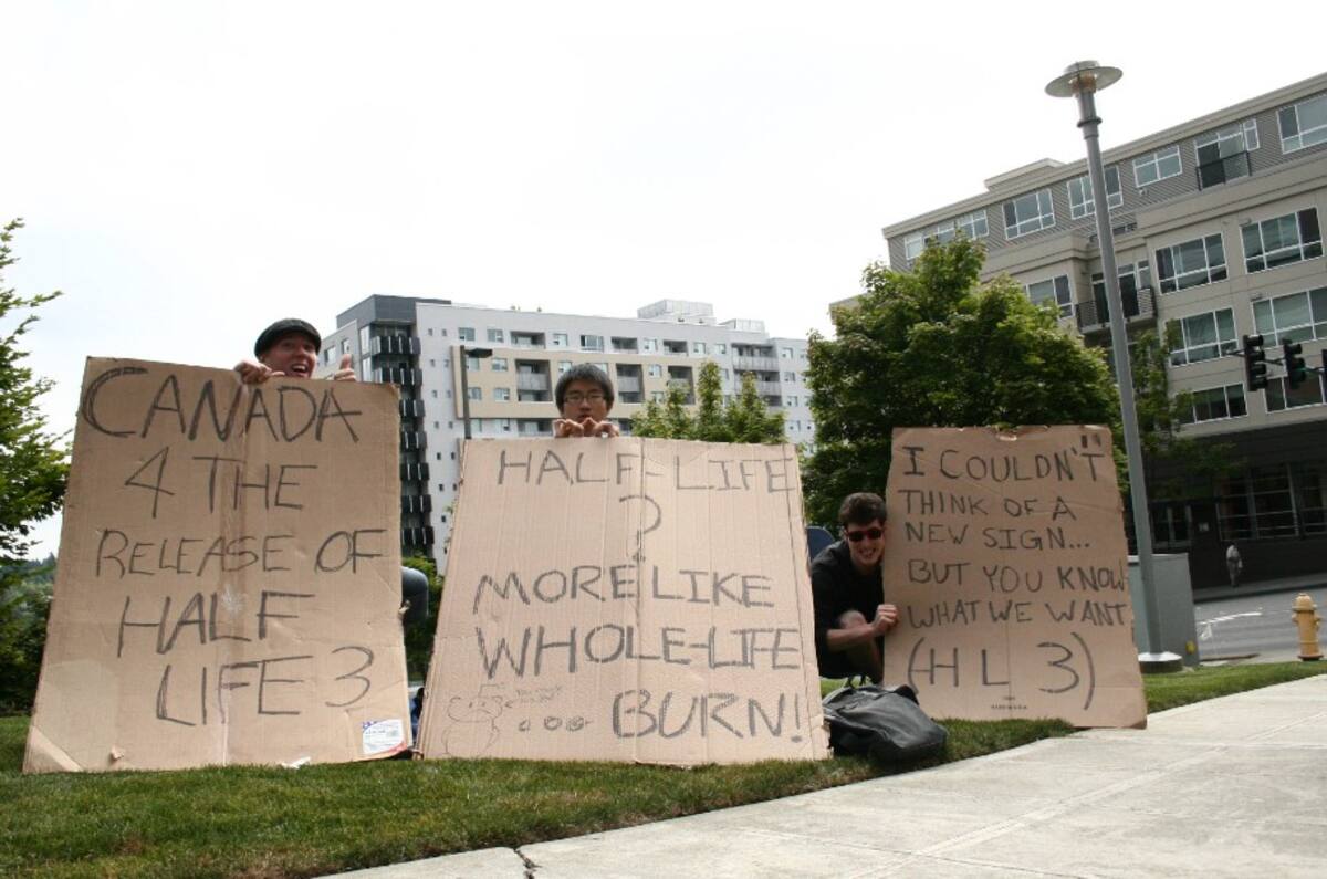 Protesta-Half-Life.jpg