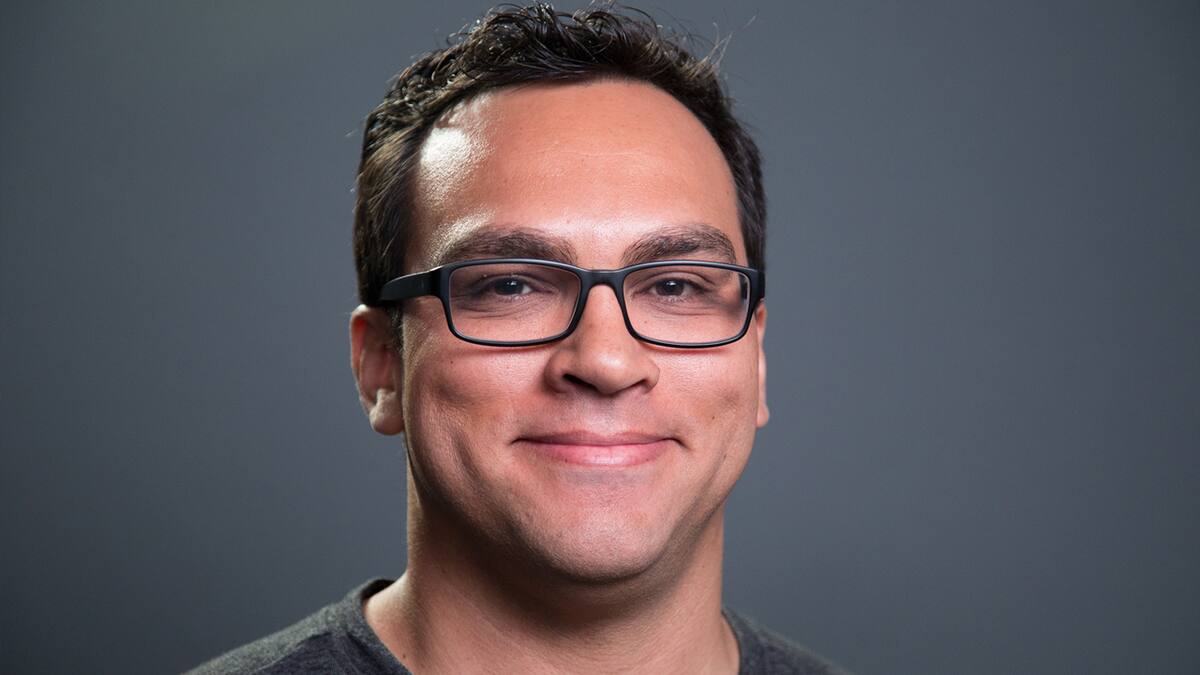 Quentin Cobb trabaja en un nuevo proyecto secreto