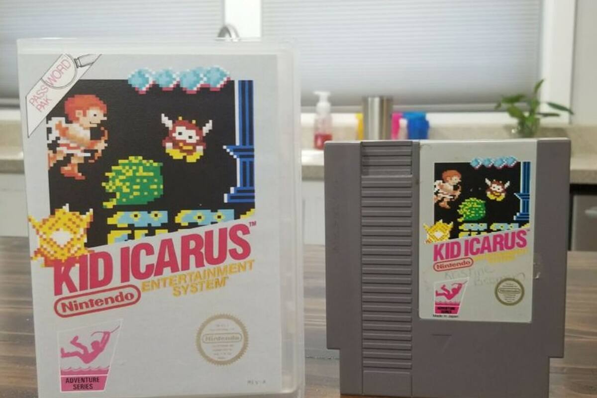 Encuentran una copia sellada de Kid Icarus en un ático