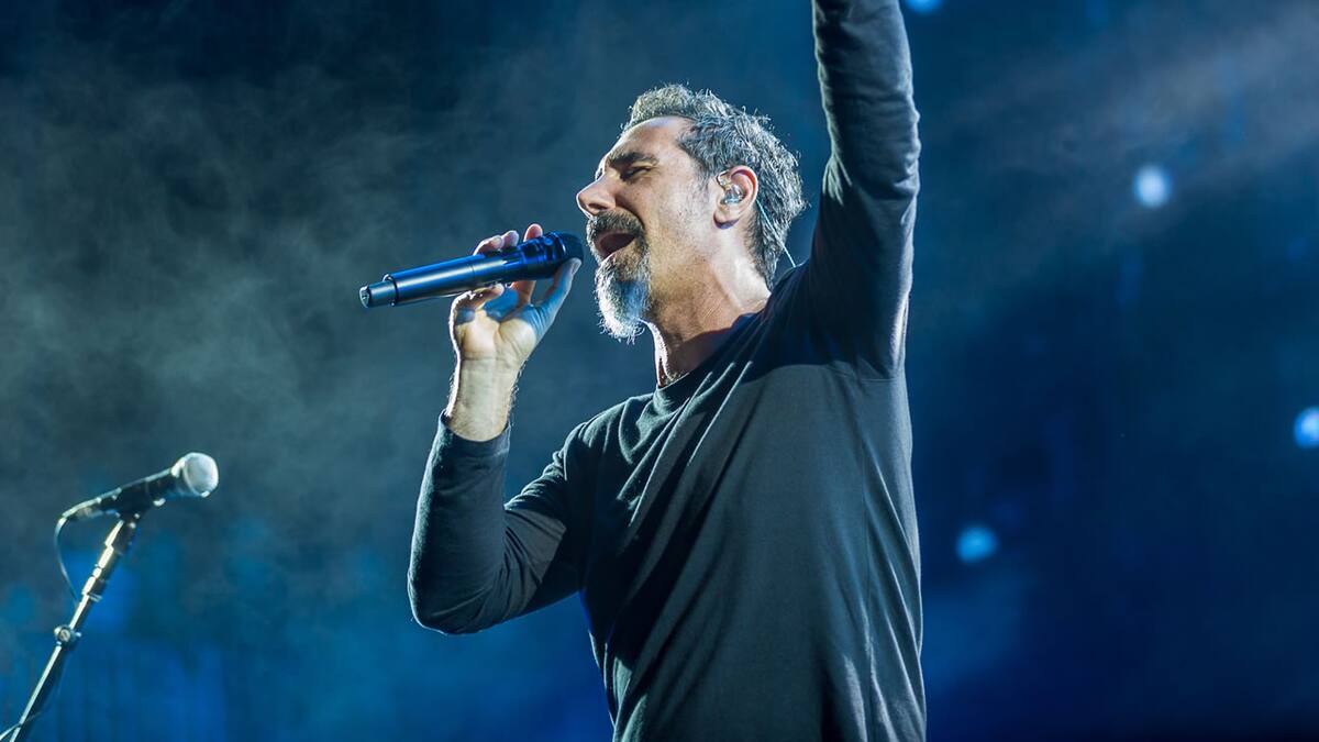 Serj Tankian asegura que tuvo que dejar el gaming pues podía afectar su carrera musical