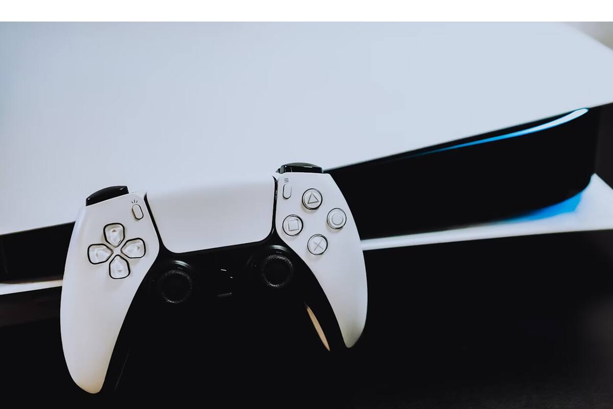 PlayStation 5 received an update, what new features does it include and how much storage space does it take?