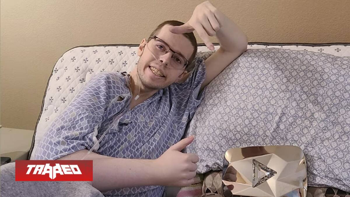 Su video se titula "hasta luego nerds"