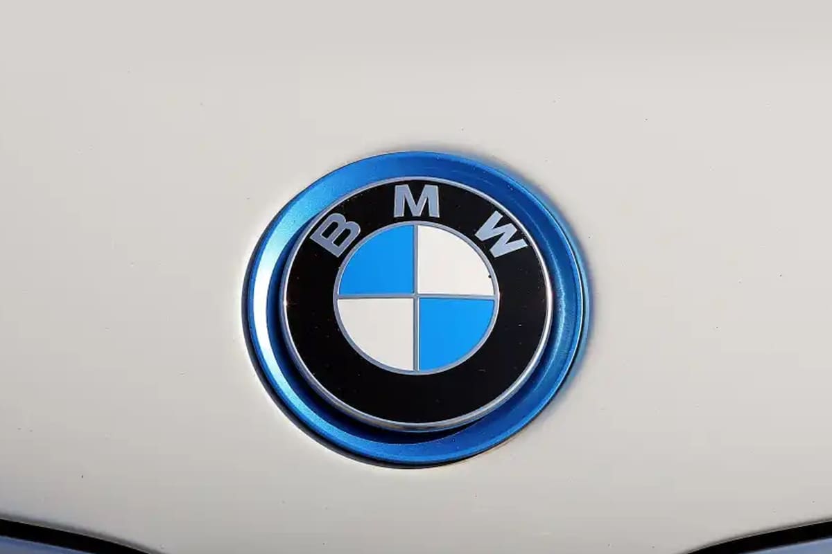 Las microtransacciones llegan a los coches BMW; pagarás tarifas mensuales para usar funciones del auto