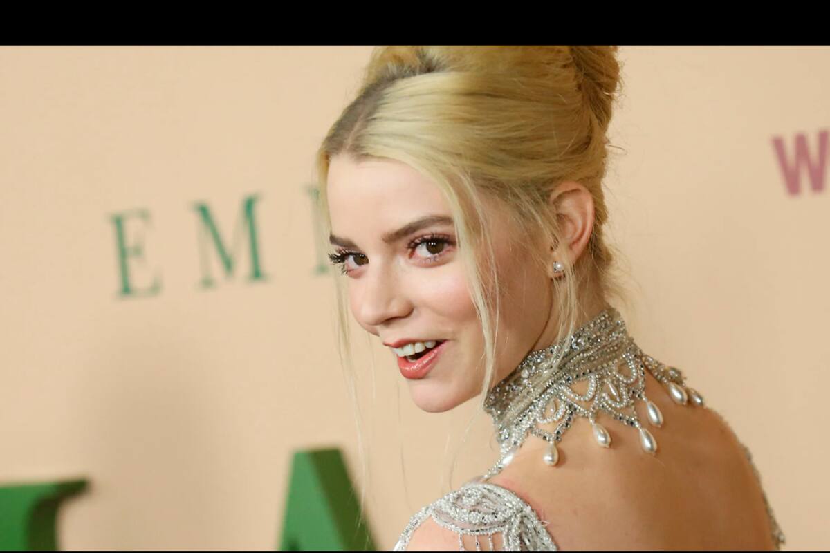 Anya Taylor-Joy se disfrazó de la Princesa Peach para Halloween