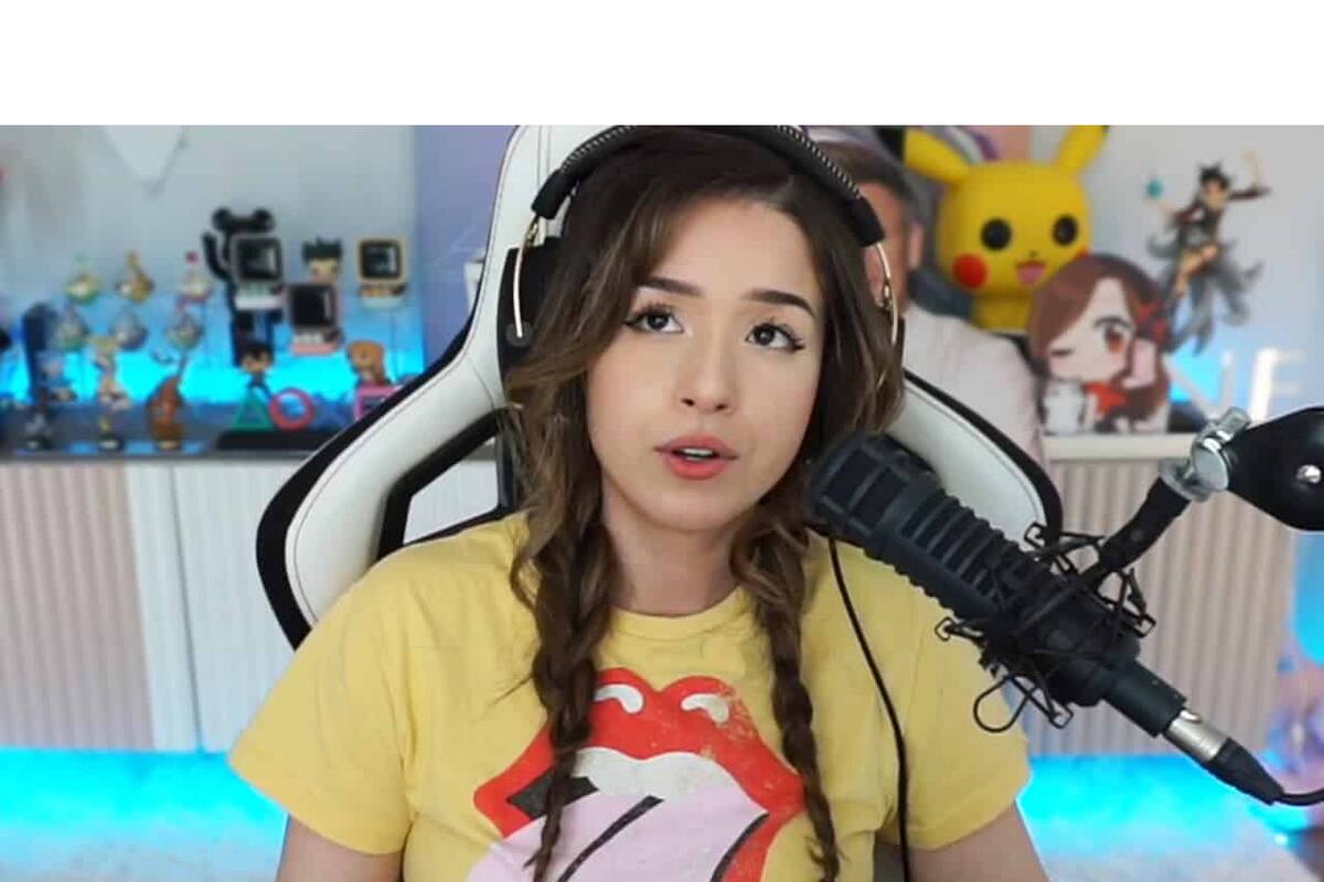 Pokimane gives over $10,000 USD to small Twitch streamers