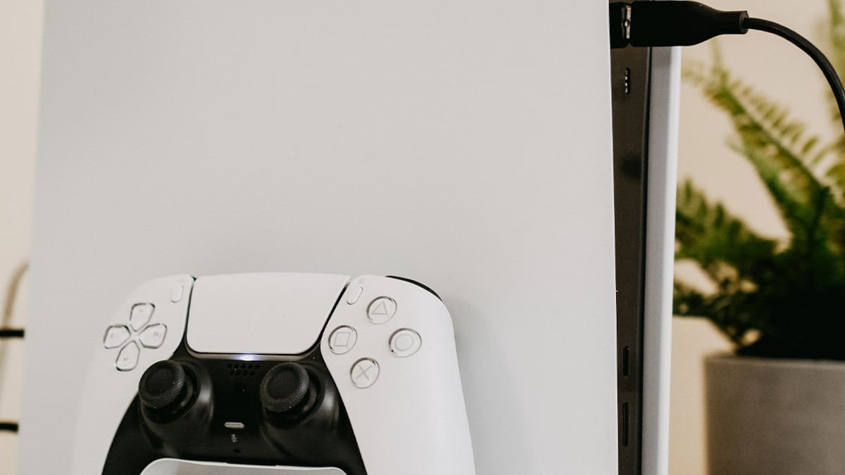 The new model is supposed to be as light as the digital version at launch