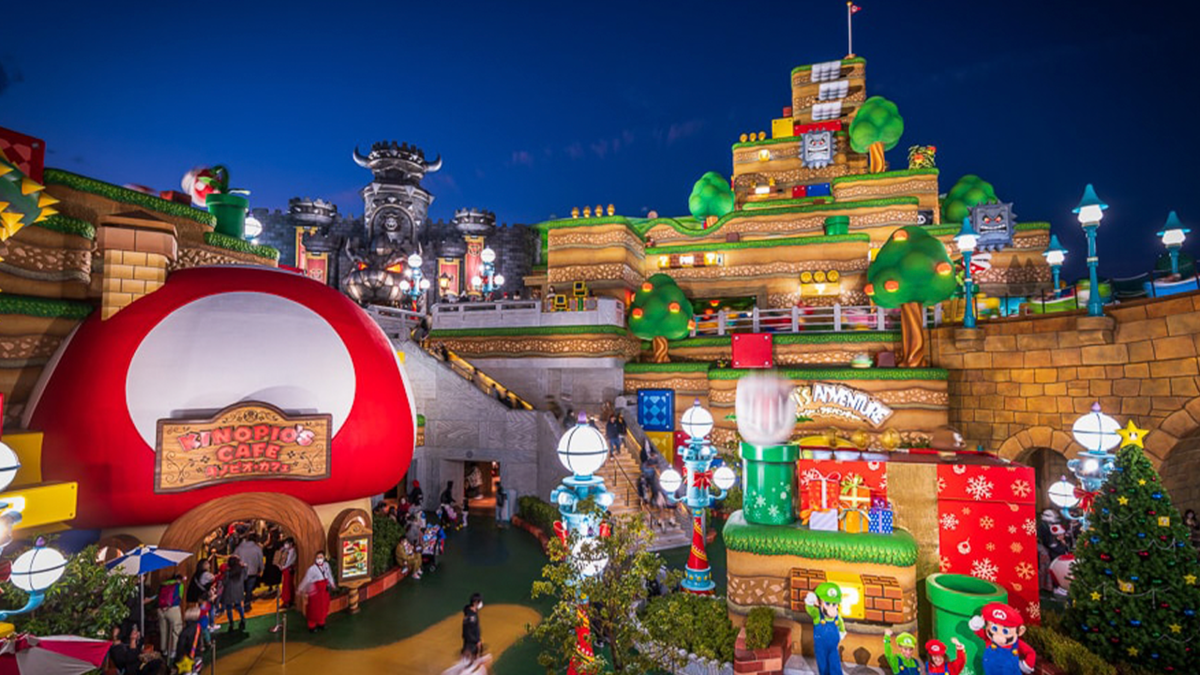 The popular actress had fun-filled moments at Universal Studios Hollywood