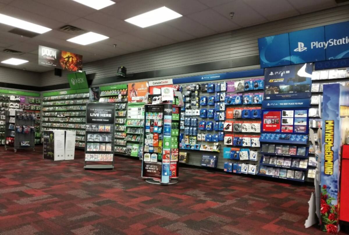 Tienda-videojuegos.jpg