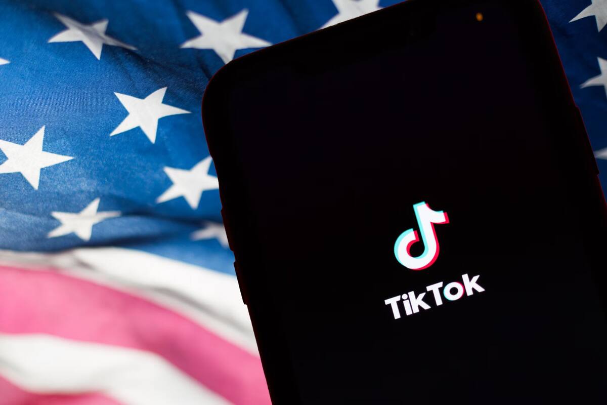 Tras efímero banneo, TikTok ya está disponible otra vez y su regreso a Estados Unidos causa controversia