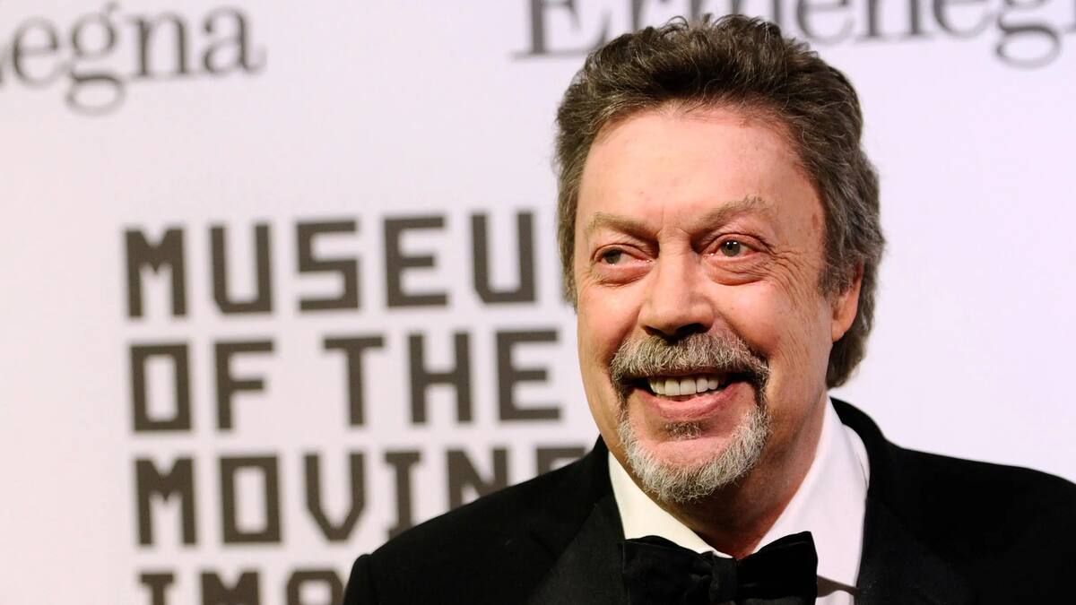 Tim Curry