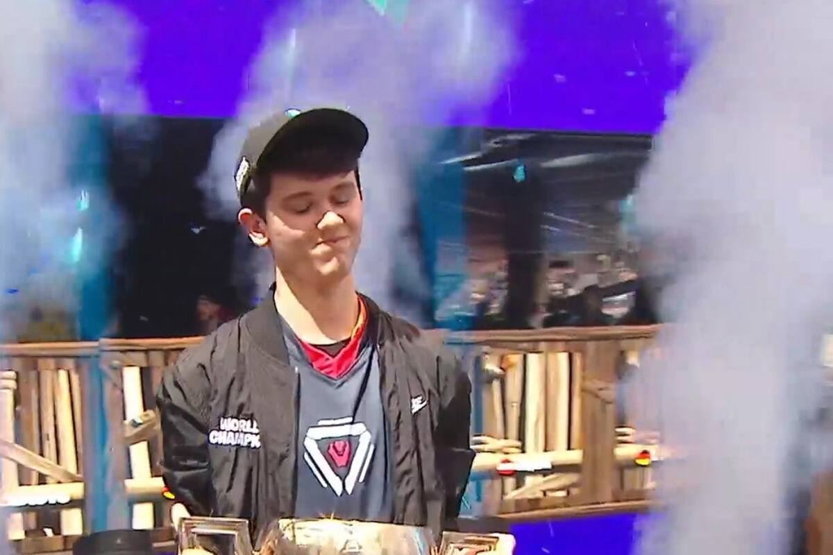 Campeón mundial de Fortnite regresó a Twitch y muchos quisieron trollearlo