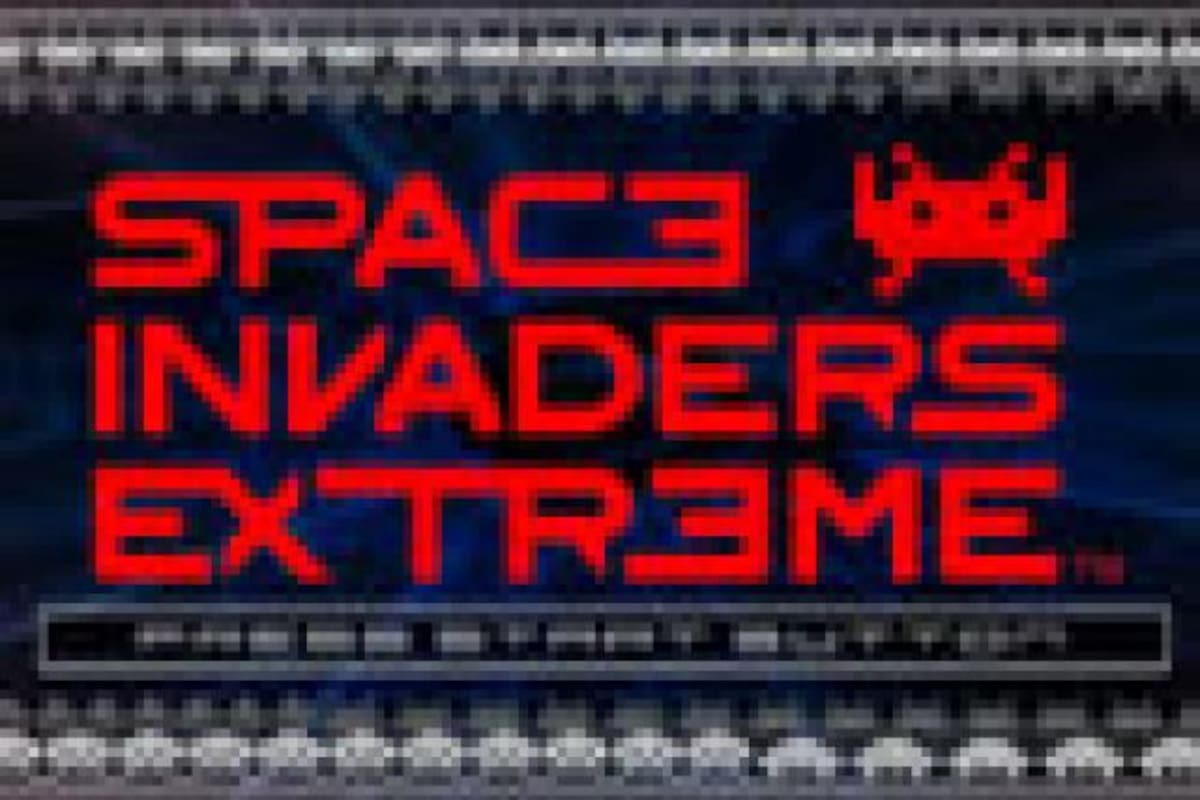 Space Invaders Extreme