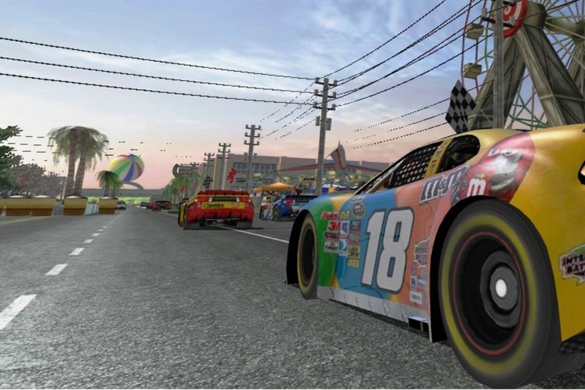 Activision presenta NASCAR UNLEASHED