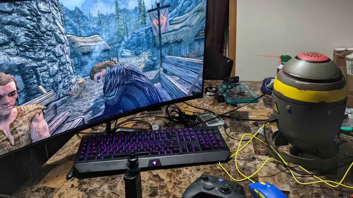 Una computadora que nos recuerda a armas de destrucción masiva